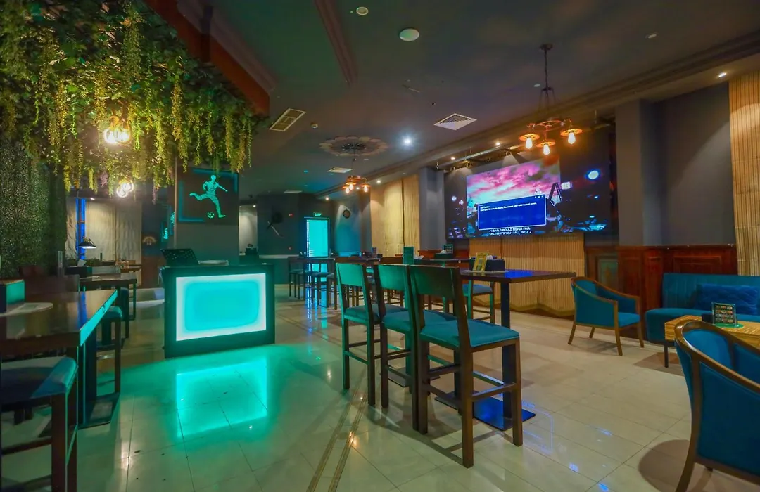 Ramee Palace Hotel-1